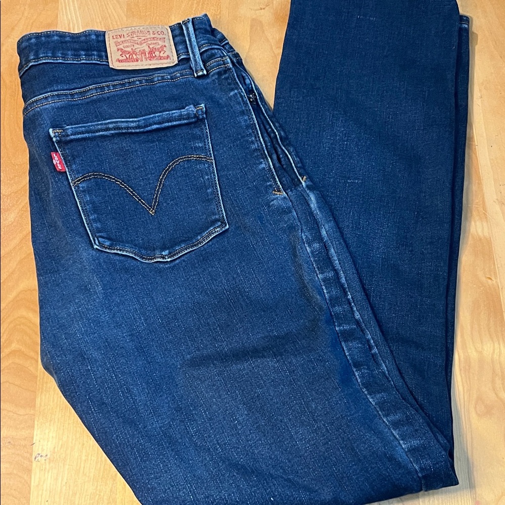 Levi's Women’s Mid Rise Skinny Slim Straight Jeans